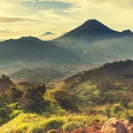 Liburan Hemat Menggunakan Kereta Api Lokal Untuk Traveling