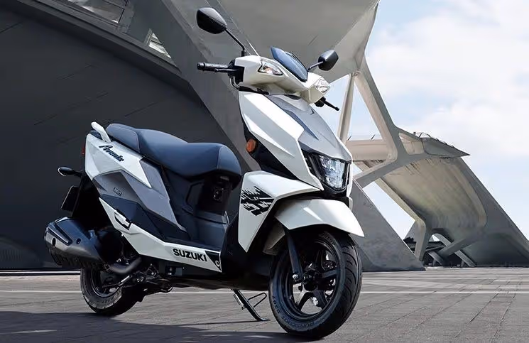 Deretan Skuter Matik Suzuki Yang Cocok Untuk Kaum Anti Ribet