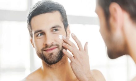 Rekomendasi Sunblock Yang Cocok Untuk Para Pria Tampan!
