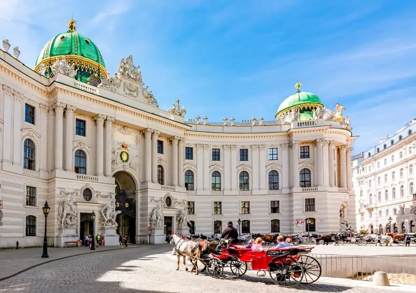 Destinasi Wisata Terbaik Di Austria Saat Musim Semi