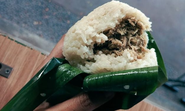 Lokal Banget! Thom Haye Ternyata Doyan Pisang Goreng