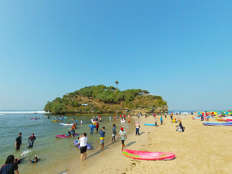 Pantai Drini, Keindahan Tersembunyi Di Selatan Yogyakarta