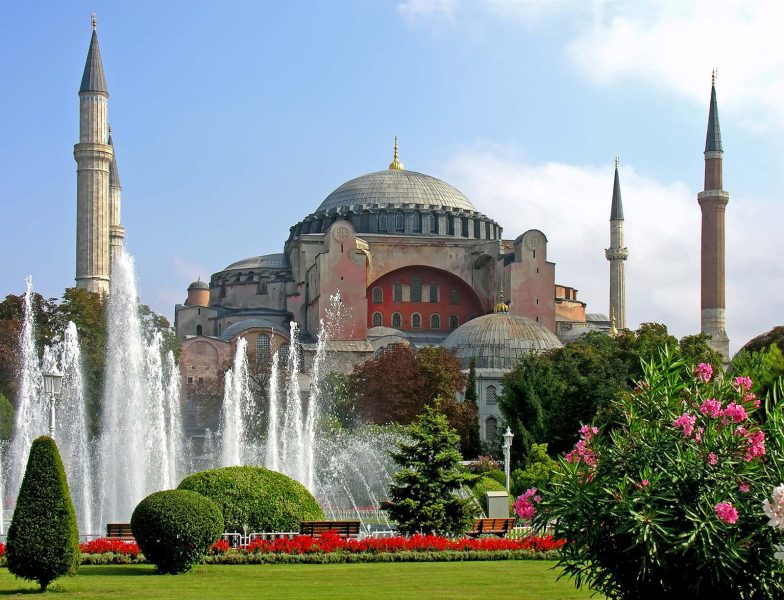 Hagia Sophia Bangunan Megah Di Kota Istanbul